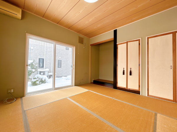 富山市八尾町上高善寺、中古一戸建ての画像です