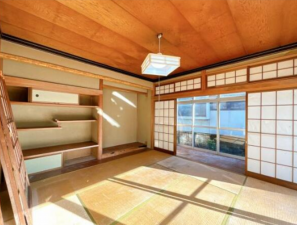 魚津市六郎丸、中古一戸建ての画像です