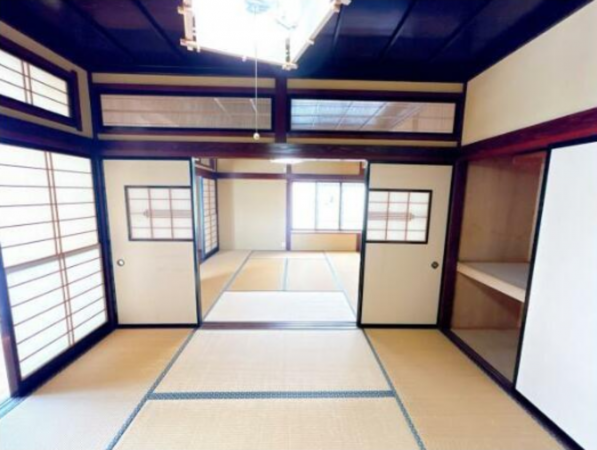 滑川市曲渕、中古一戸建ての画像です