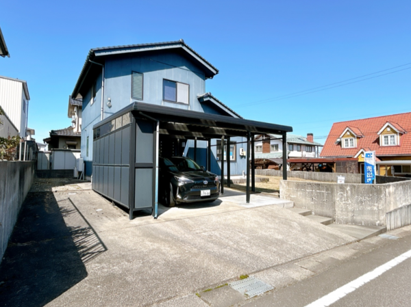 富山市八尾町新田、中古一戸建ての外観画像です
