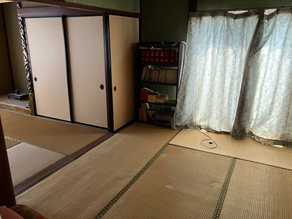 高岡市六家、中古一戸建ての画像です