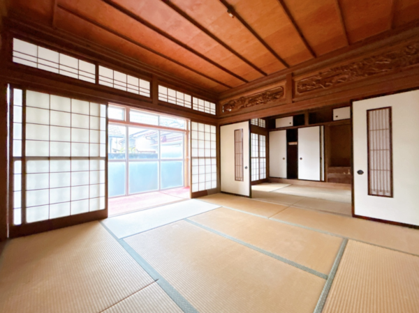 富山市長江本町、中古一戸建ての画像です