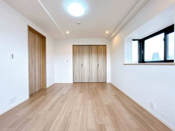 富山市窪本町、マンションの画像です