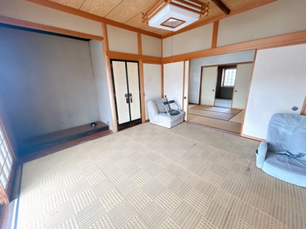 黒部市田家新、中古一戸建ての画像です