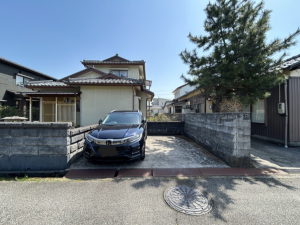 富山市山室、中古一戸建ての画像です
