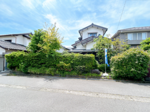 富山市呉羽町、中古一戸建ての外観画像です