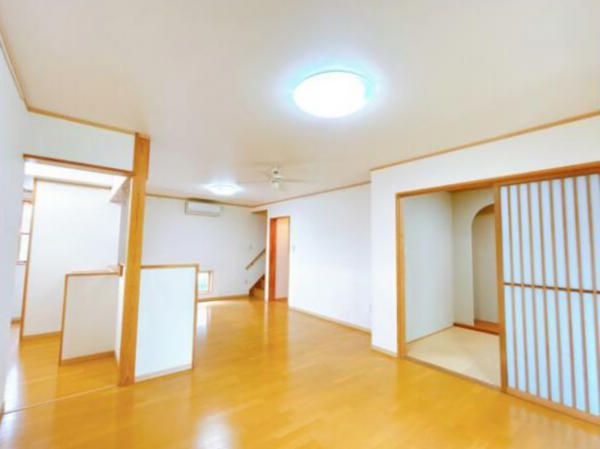 富山市水橋中村、中古一戸建ての画像です