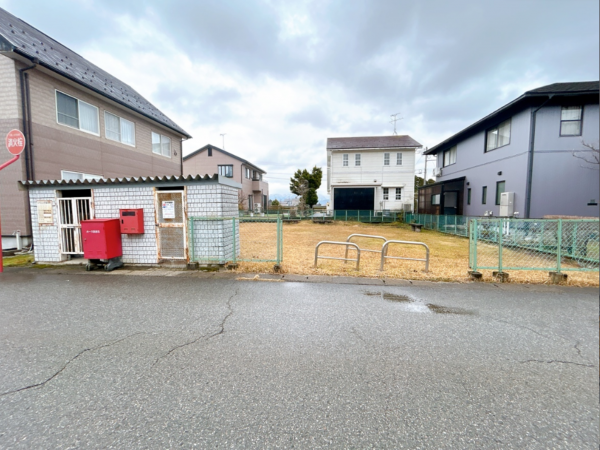 黒部市若栗、中古一戸建ての画像です