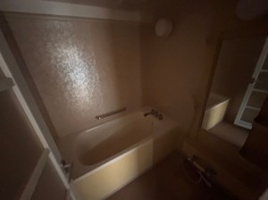 富山市長江本町、マンションの風呂画像です