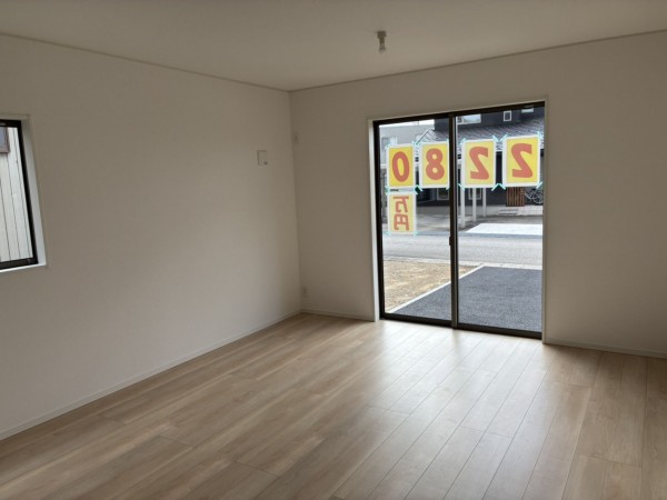 滑川市辰野、新築一戸建ての画像です