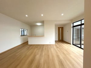 富山市田畑、中古一戸建ての内装画像です