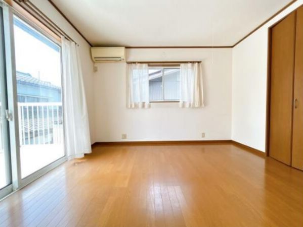 富山市北代、中古一戸建ての画像です