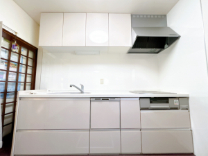 富山市八尾町杉田、中古一戸建てのキッチン画像です