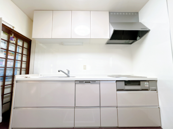 富山市八尾町杉田、中古一戸建てのキッチン画像です