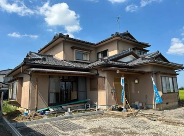 富山市八尾町杉田、中古一戸建ての外観画像です