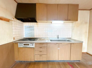 富山市八尾町高善寺、中古一戸建てのキッチン画像です