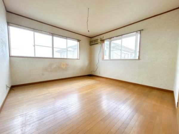 富山市八尾町高善寺、中古一戸建ての画像です