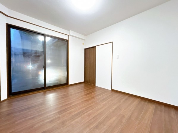 富山市稲荷元町、マンションの画像です