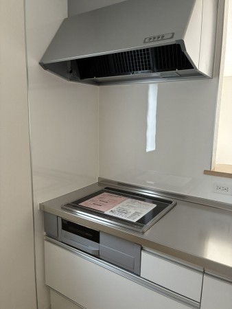 滑川市上小泉、新築一戸建てのキッチン画像です