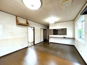 富山市呉羽町、中古一戸建ての画像です