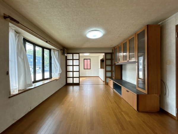富山市中冨居、中古一戸建ての画像です