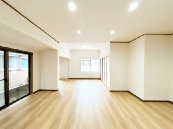 富山市新庄町、中古一戸建ての画像です