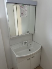 富山市婦中町笹倉、新築一戸建ての洗面画像です