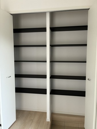 富山市婦中町笹倉、新築一戸建ての収納画像です