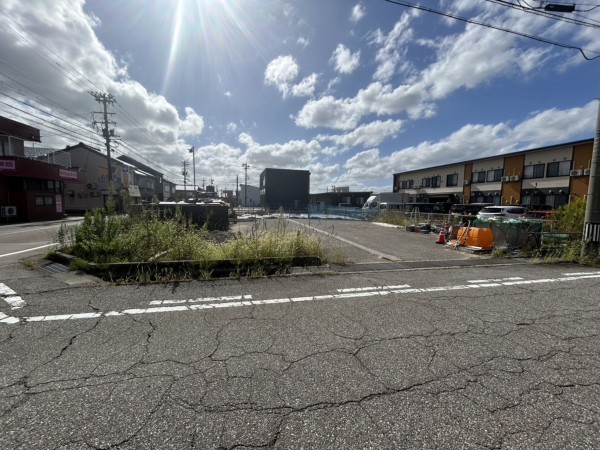 高岡市木津、土地の外観画像です