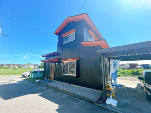 富山市長江本町、中古一戸建ての外観画像です