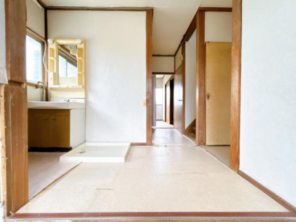富山市長江本町、中古一戸建ての画像です