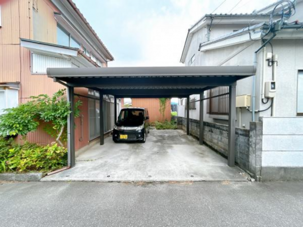 富山市長江本町、中古一戸建ての画像です