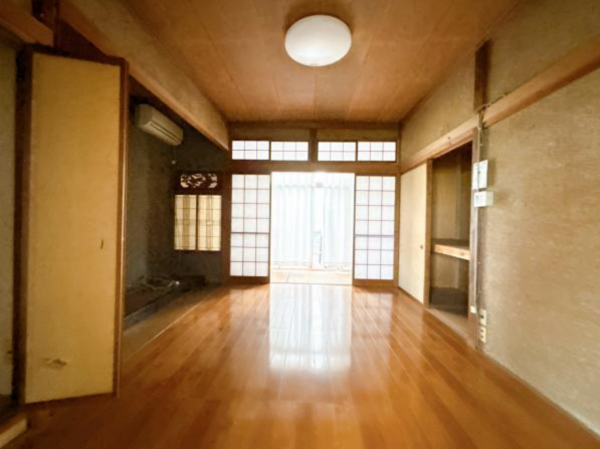 富山市長江本町、中古一戸建ての画像です
