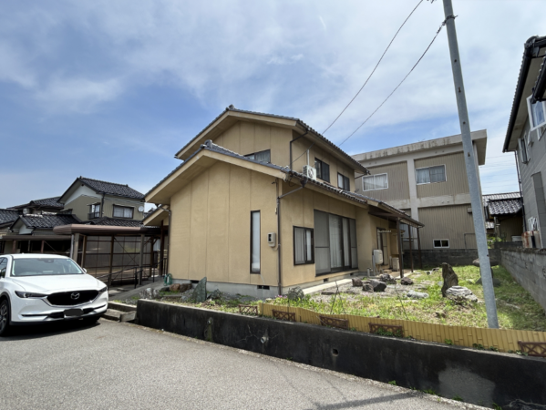 富山市若竹町、中古一戸建ての外観画像です