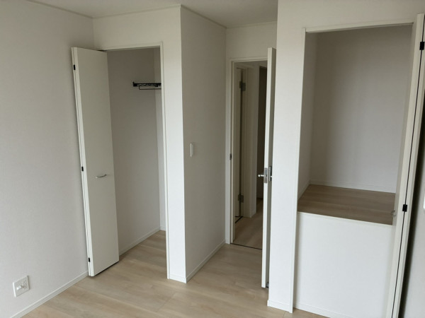 富山市中市、新築一戸建ての内装画像です