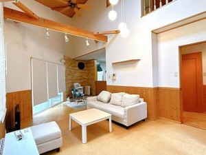 射水市東太閤山、中古一戸建ての画像です