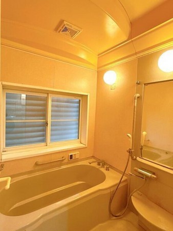 射水市東太閤山、中古一戸建ての風呂画像です