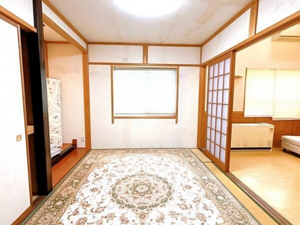 射水市東太閤山、中古一戸建ての画像です