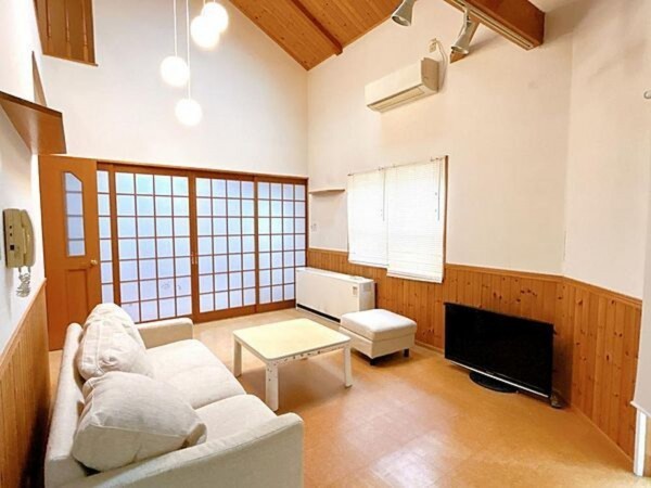 射水市東太閤山、中古一戸建ての画像です