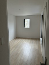 富山市中市、新築一戸建ての寝室画像です