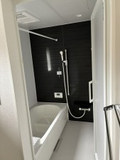 富山市中市、新築一戸建ての風呂画像です