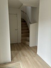 富山市中市、新築一戸建ての内装画像です