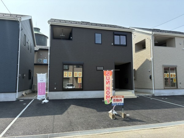 高岡市清水町、新築一戸建ての外観画像です