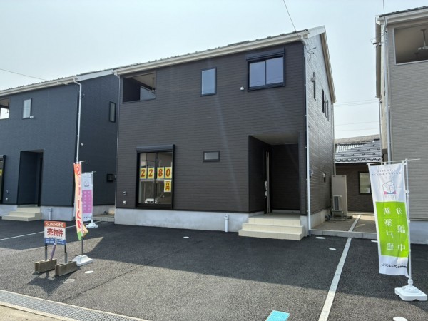 高岡市清水町、新築一戸建ての外観画像です