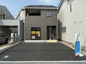 高岡市中川園町、新築一戸建ての外観画像です