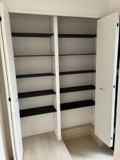 高岡市中川園町、新築一戸建ての収納画像です