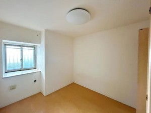 富山市新根塚町、マンションの寝室画像です