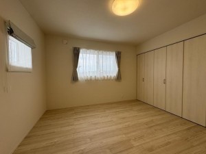 富山市上二杉、新築一戸建ての寝室画像です