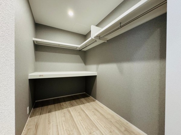 富山市中島、新築一戸建ての内装画像です