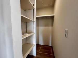 富山市大泉、新築一戸建ての収納画像です